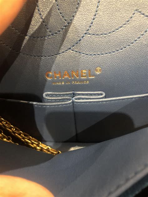 chanel reissue 255